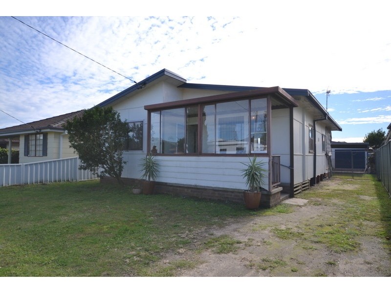 7 Oxford Street, Umina Beach NSW 2257