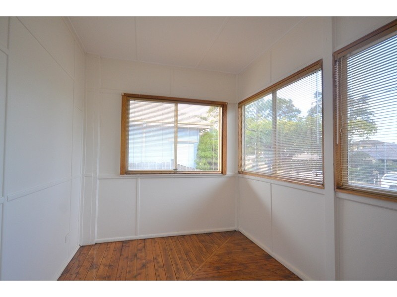 35 Beach Street, Ettalong Beach NSW 2257