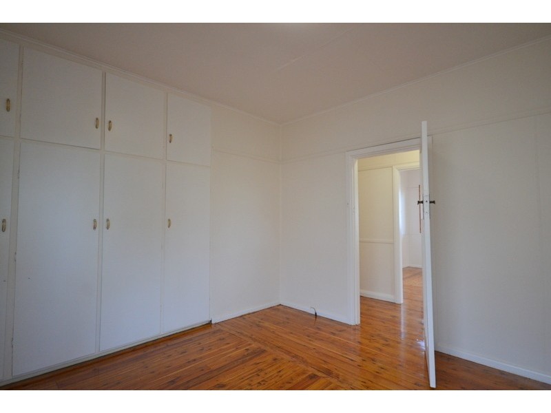 35 Beach Street, Ettalong Beach NSW 2257