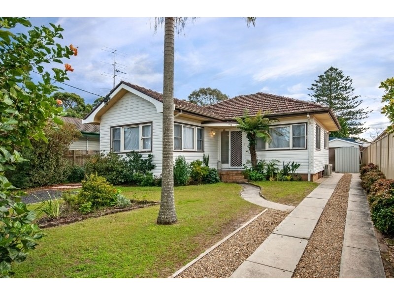 75 Brisbane Avenue, Umina Beach NSW 2257