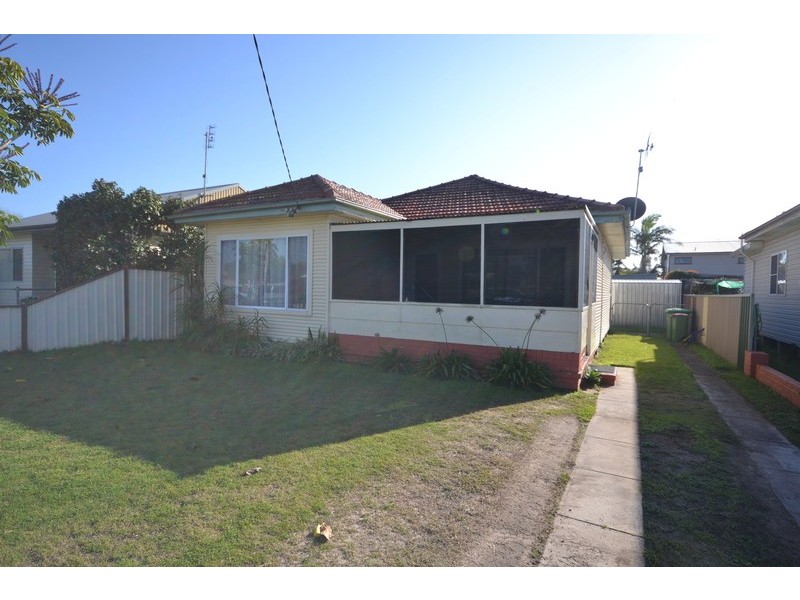 27 Britannia Street, Umina Beach NSW 2257