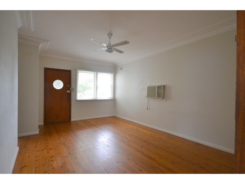 30 Birdwood Avenue, Umina Beach NSW 2257