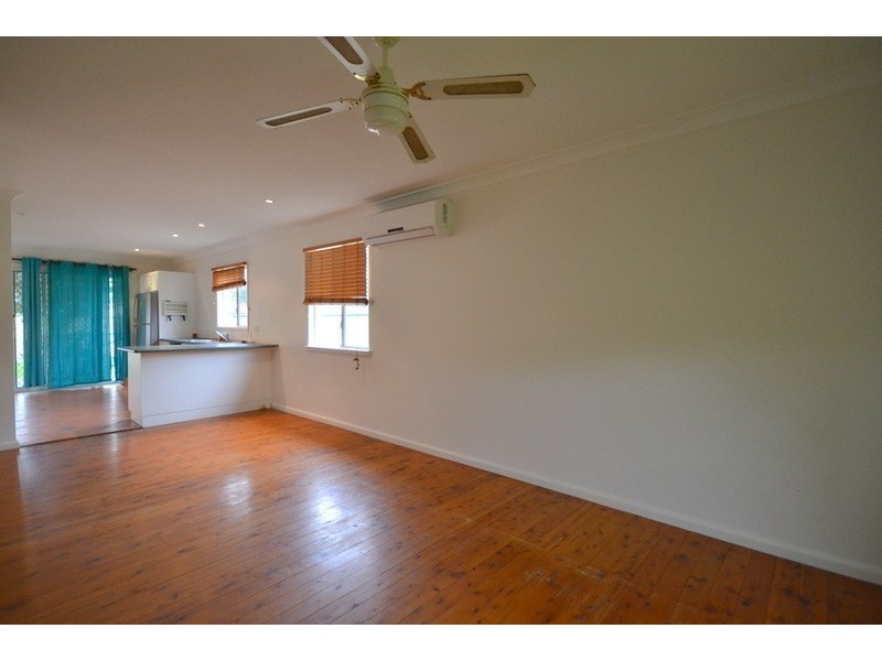 12 Wentworth Avenue, Woy Woy NSW 2256