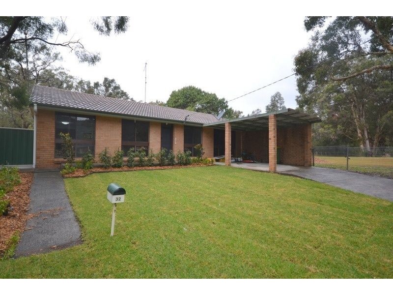 32 Karingal Close, Woy Woy NSW 2256