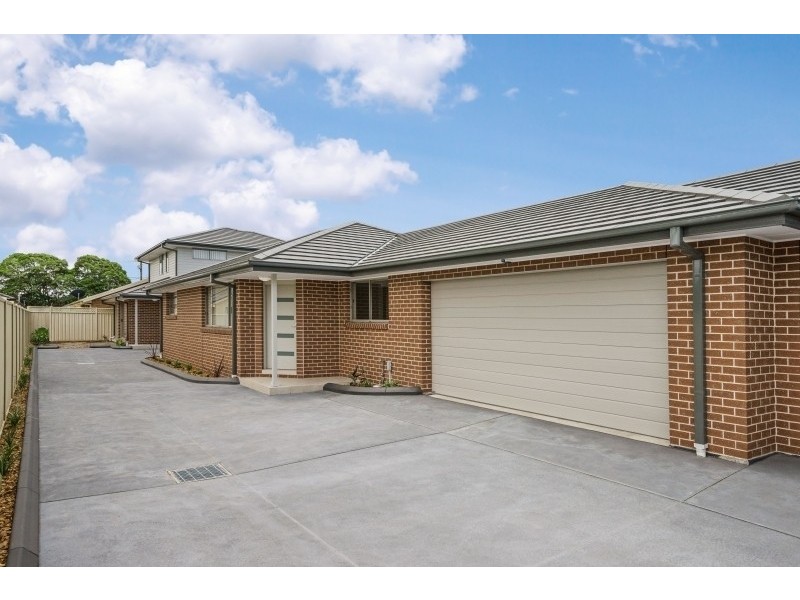 2/27 Farnell Road, Woy Woy NSW 2256