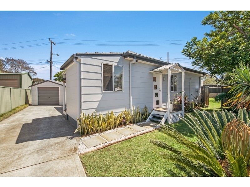 1 Lalina Avenue, Blackwall NSW 2256