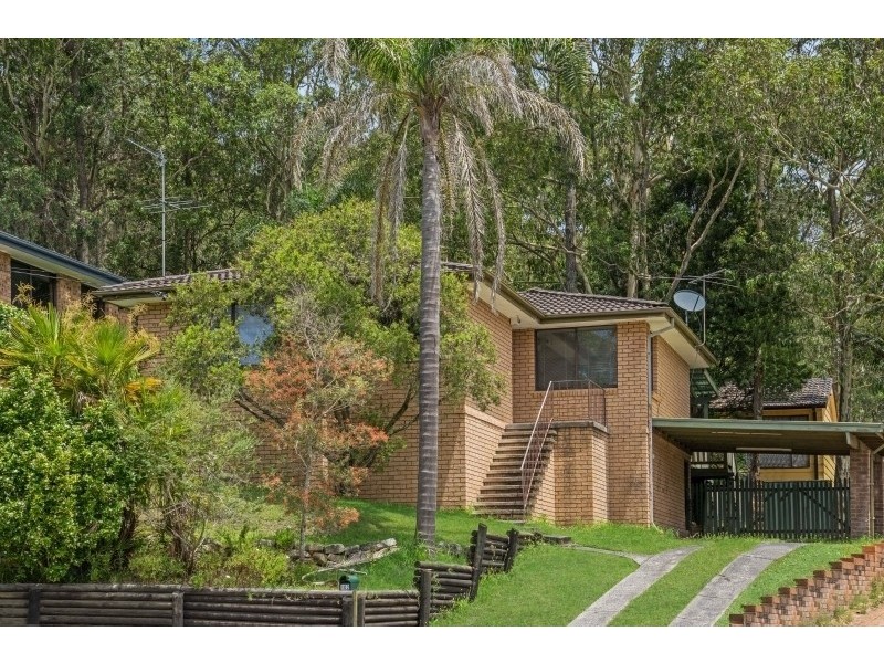 102 Casey Drive, Watanobbi NSW 2259