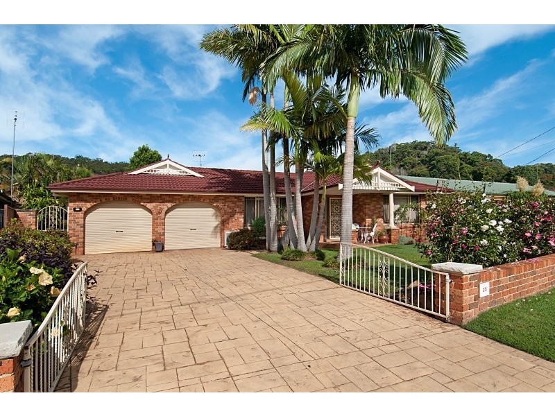 35 Cowper Road, Umina Beach NSW 2257