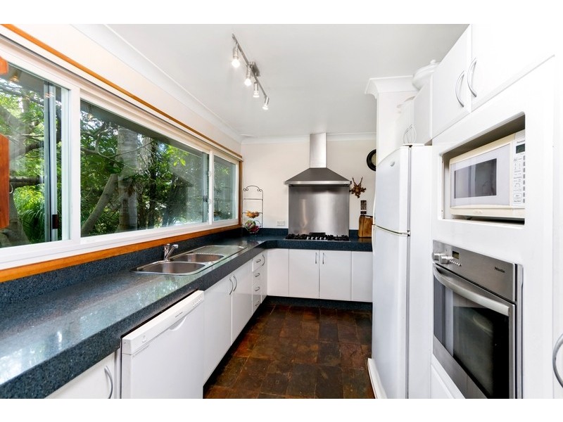 160 Mt Ettalong Rd, Umina Beach NSW 2257