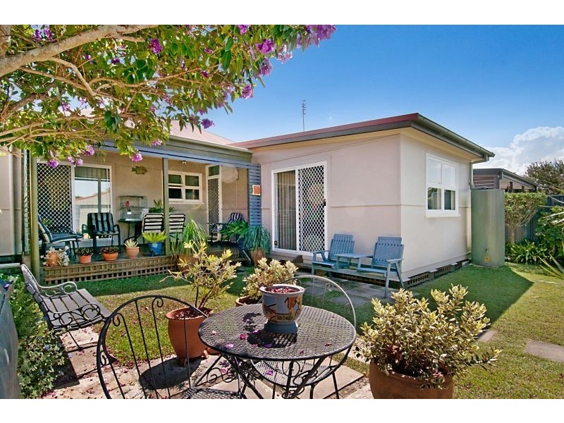 Blackwall NSW 2256