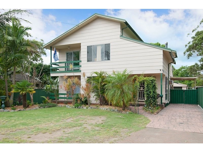 2a Gwendolen Ave, Umina Beach NSW 2257