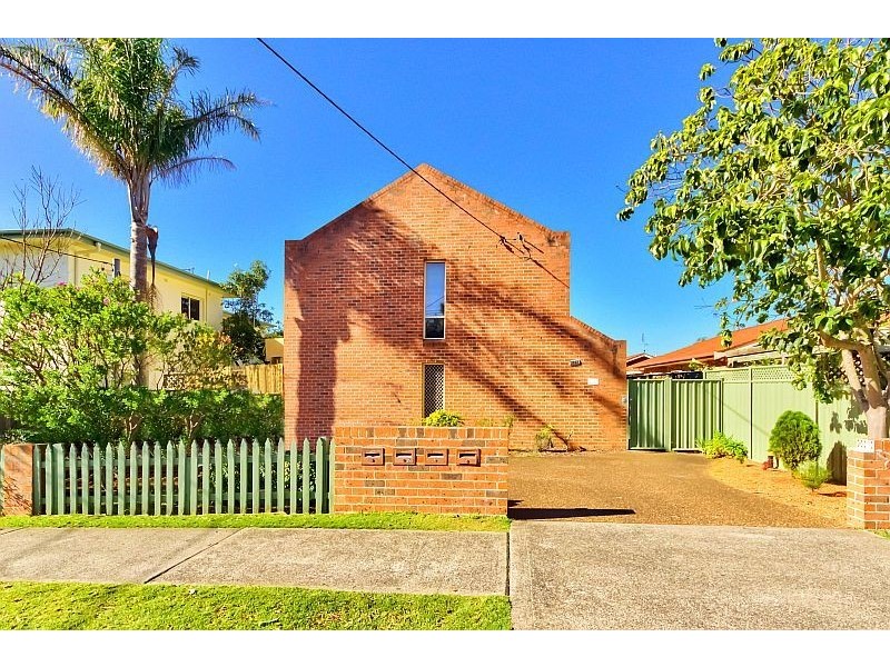 2/450 Ocean Beach Road, Umina Beach NSW 2257