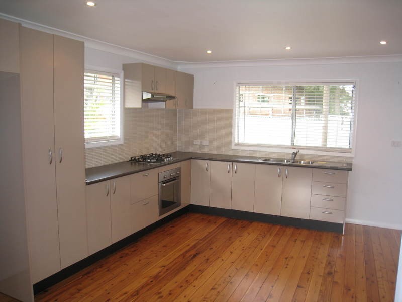 4 Ridge Street, Ettalong Beach NSW 2257