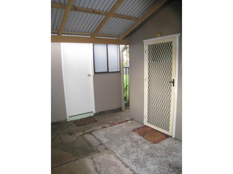 Cabin 24 Cambridge Street, Umina Beach NSW 2257