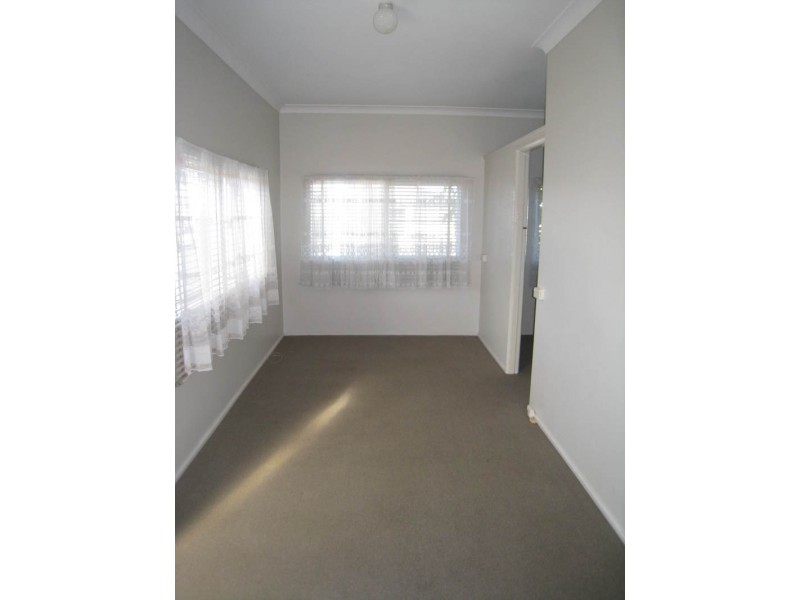 9 Wellington Street, Umina Beach NSW 2257
