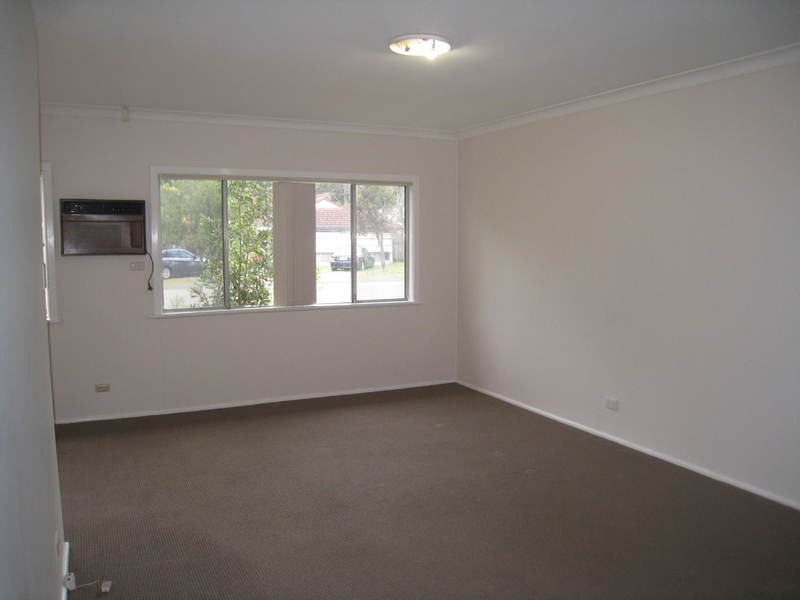 11 Trafalgar Avenue, Umina Beach NSW 2257
