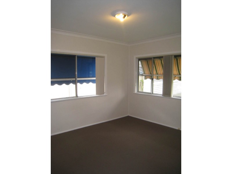 11 Trafalgar Avenue, Umina Beach NSW 2257