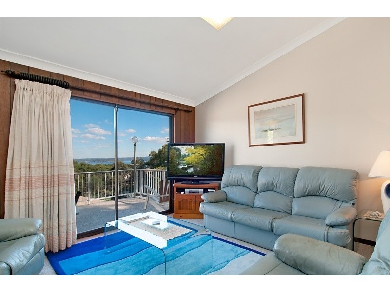7 Hats Street, Killcare Heights NSW 2257