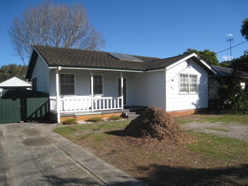 60 Florida Avenue, Woy Woy NSW 2256