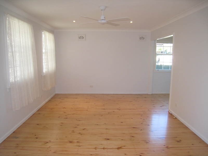 60 Florida Avenue, Woy Woy NSW 2256