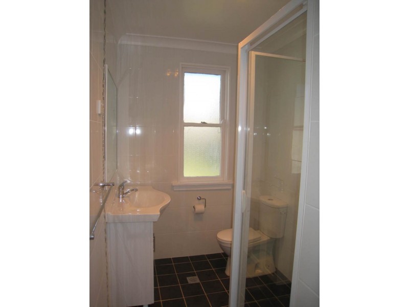 60 Florida Avenue, Woy Woy NSW 2256