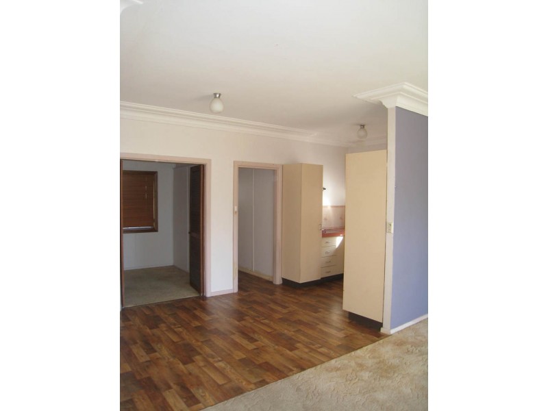 4 Birdwood Avenue, Umina Beach NSW 2257