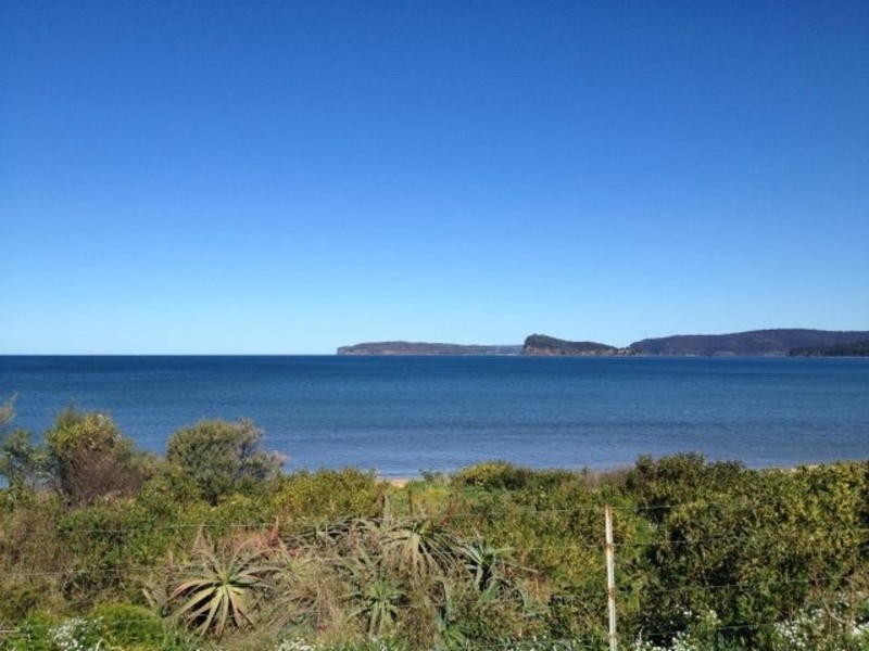 2 Wellington Street, Umina Beach NSW 2257