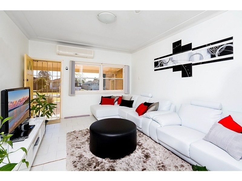 76 Priestman Ave, Umina Beach NSW 2257