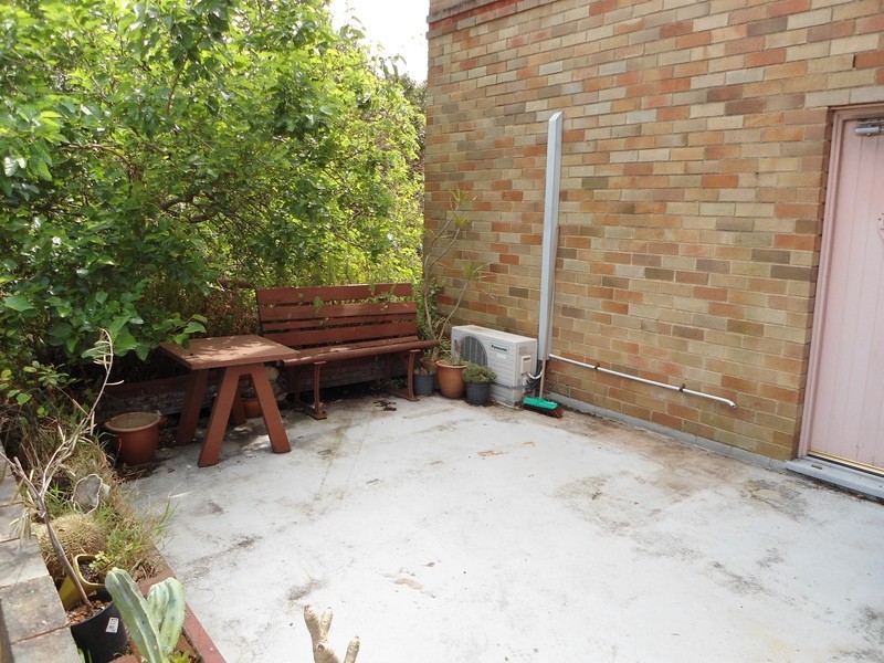 2/35 Devlin Street, Ryde NSW 2112