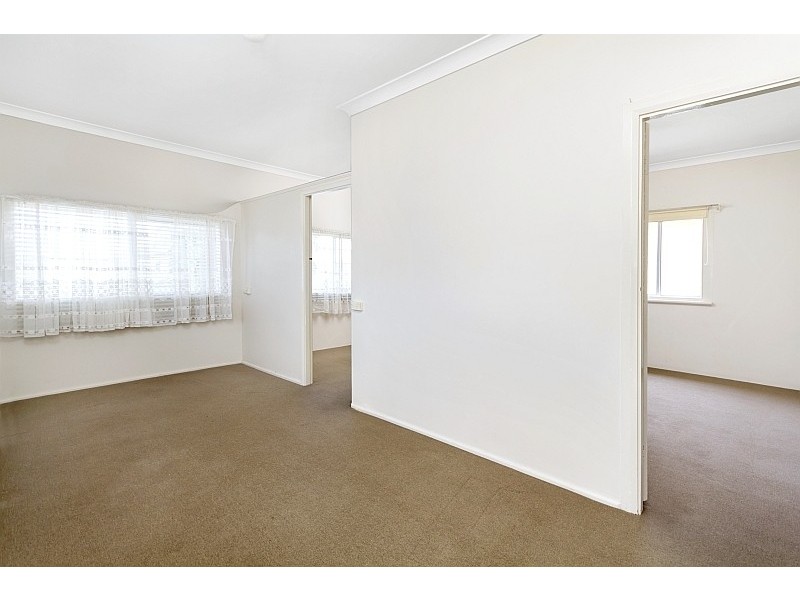 9 Wellington Street, Umina Beach NSW 2257