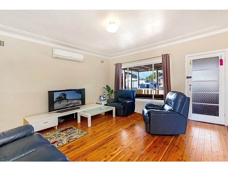 27 Britannia Street, Umina Beach NSW 2257
