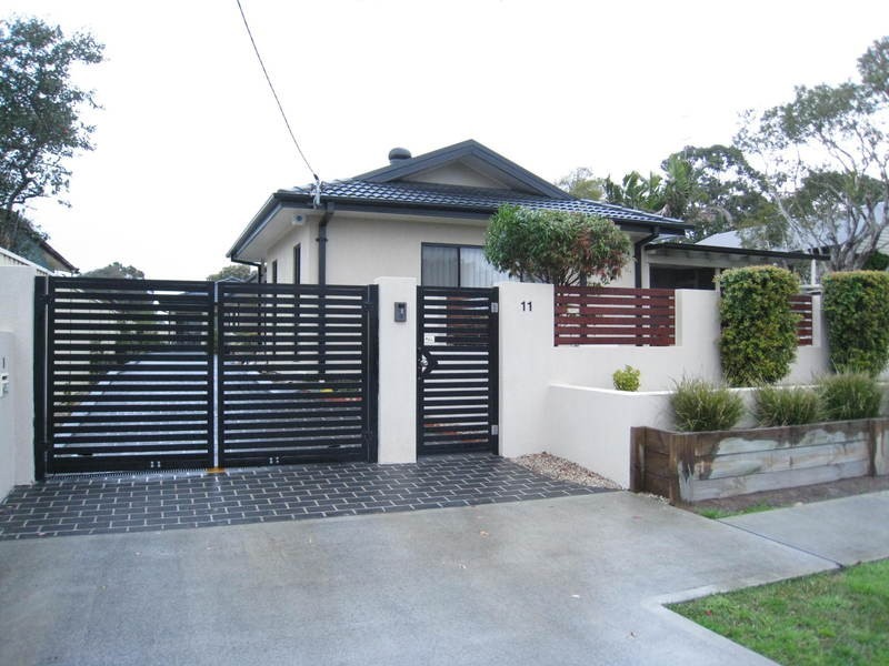 2/11 Dwyer Avenue, Woy Woy NSW 2256