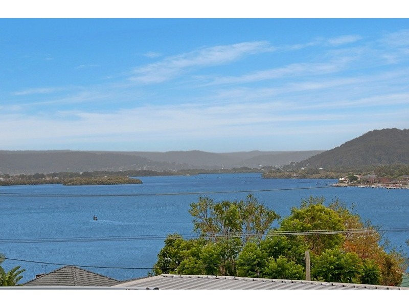 Blackwall NSW 2256