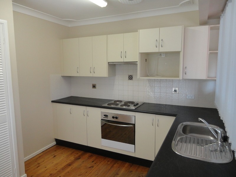 50 Mackenzie Avenue, Woy Woy NSW 2256