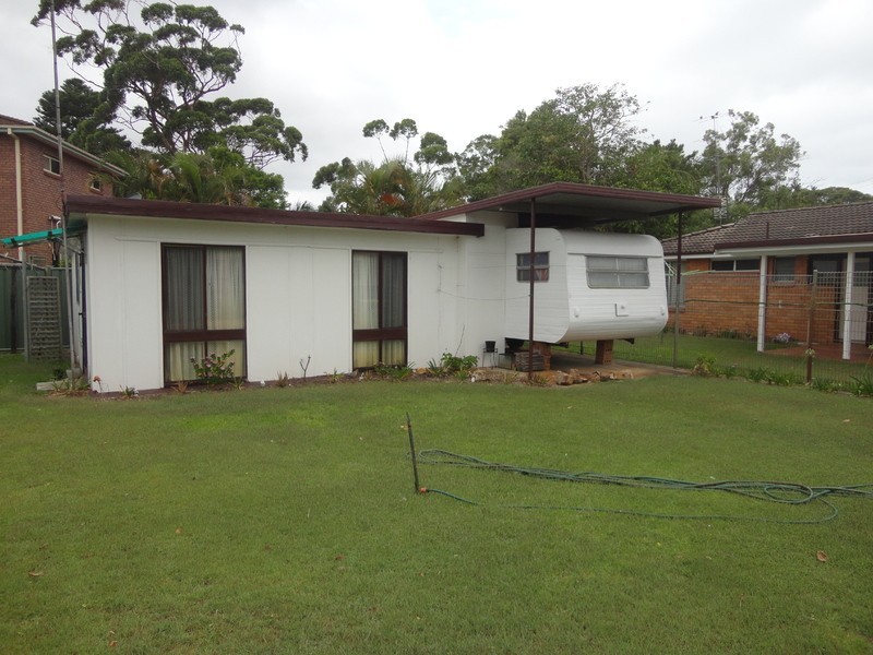 Cabin 32 Sorrento Road, Empire Bay NSW 2257