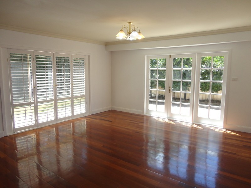 38 Kingsview Drive, Umina Beach NSW 2257