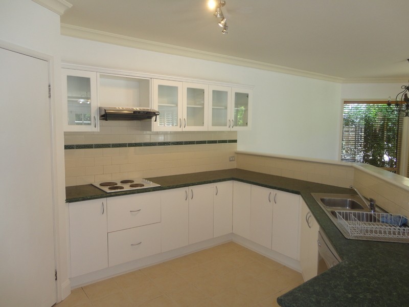 38 Kingsview Drive, Umina Beach NSW 2257