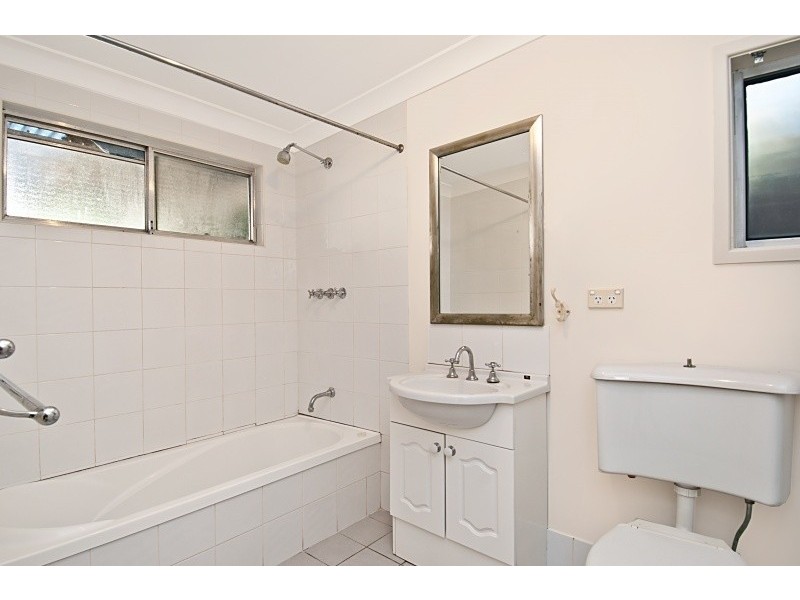 2 Pozieres Avenue, Umina Beach NSW 2257
