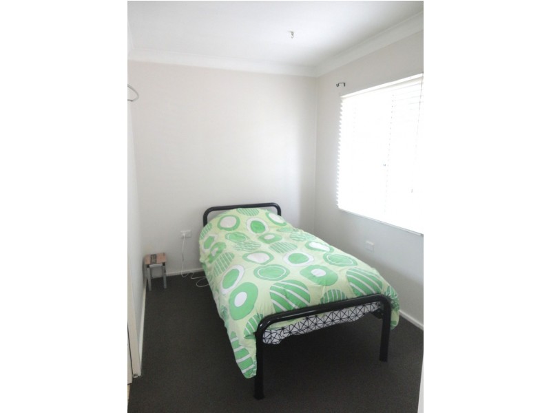 12a Wentworth Avenue, Woy Woy NSW 2256