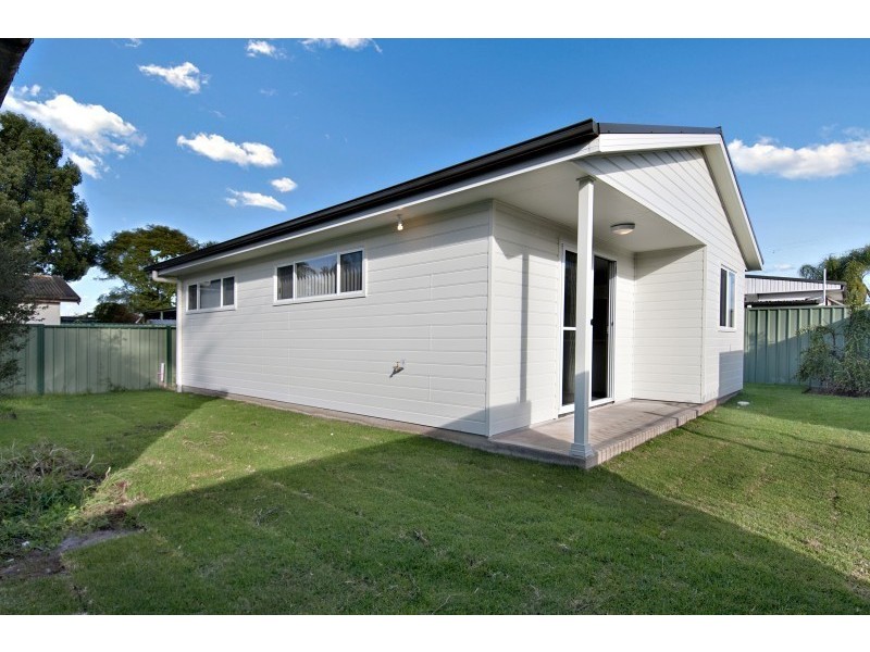 42a  Trafalgar Avenue, Umina Beach NSW 2257