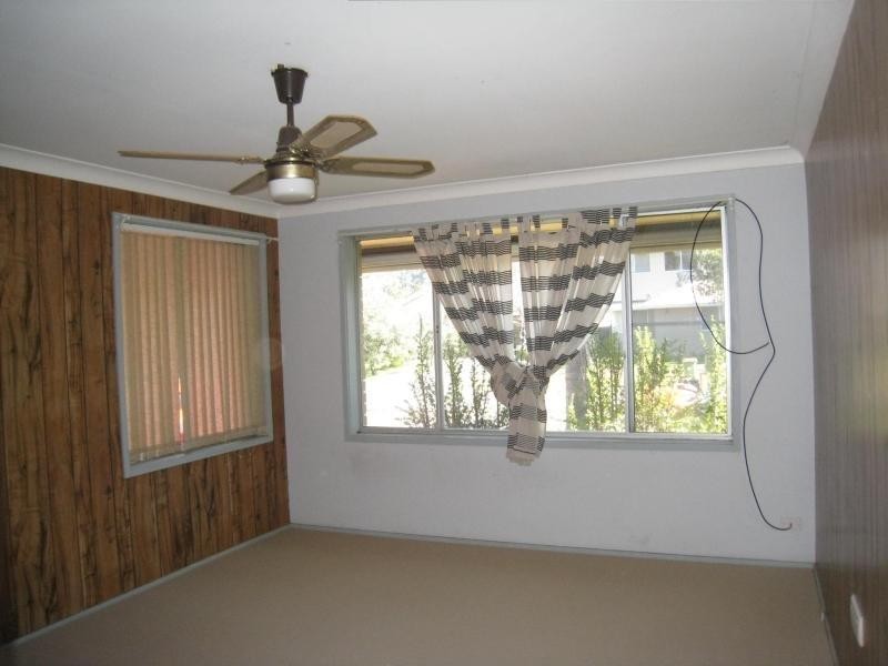 16 Farleigh Avenue, Umina Beach NSW 2257