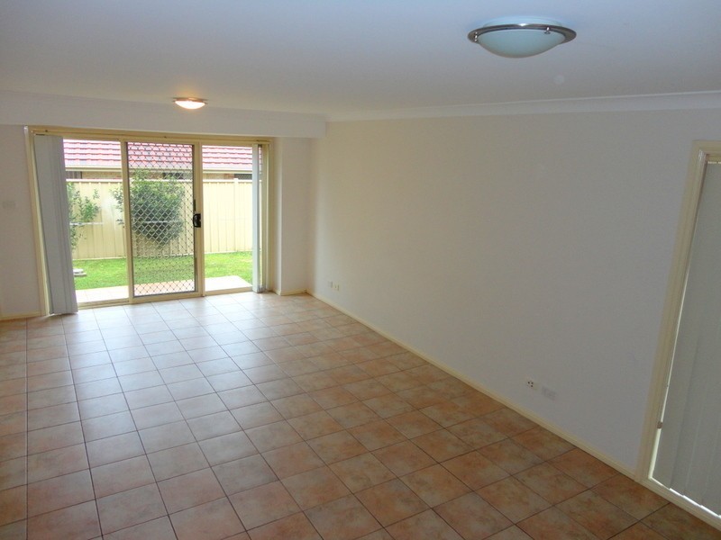 10/14a Woodward Avenue, Wyong NSW 2259