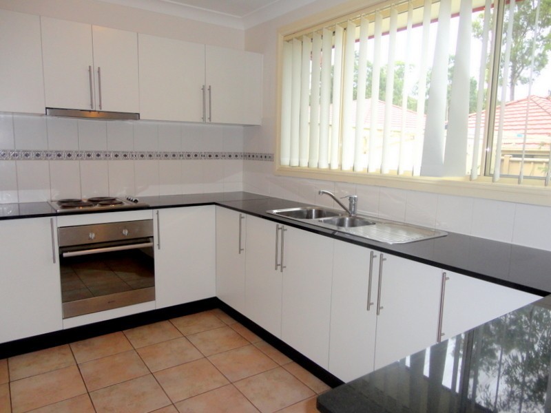 10/14a Woodward Avenue, Wyong NSW 2259