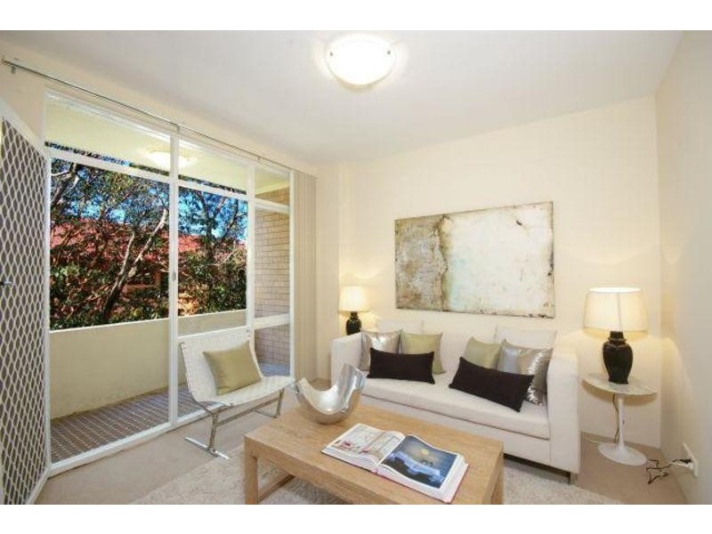 8/19 Priory Rd, Waverton NSW 2060