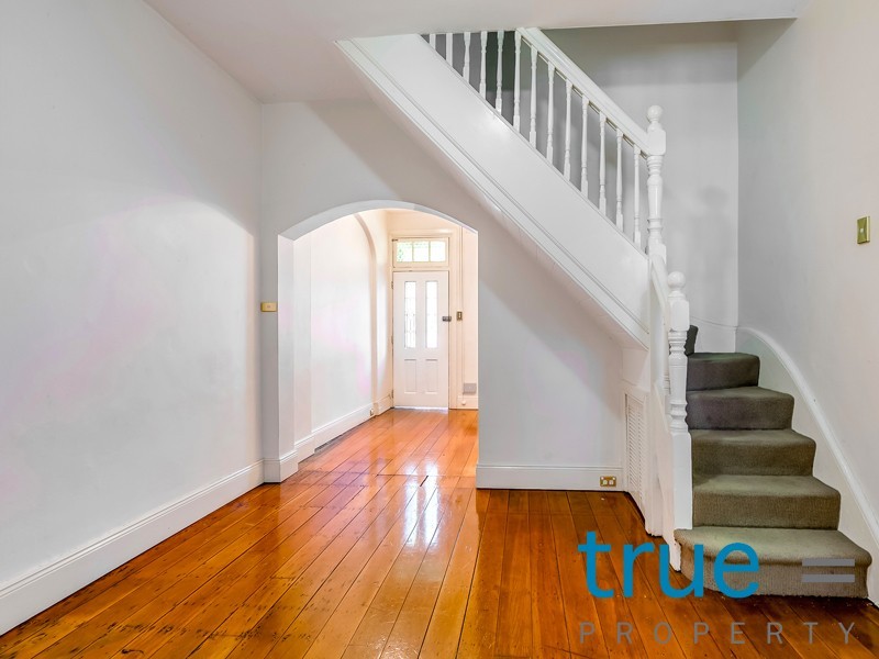 4 Thomas Street, Darlington NSW 2008
