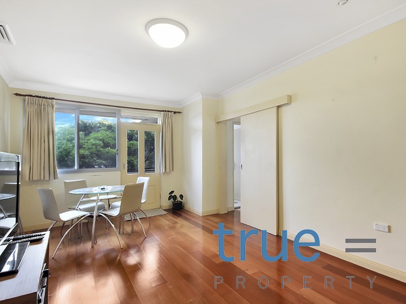 9/23-25  Wemyss Street, Enmore NSW 2042
