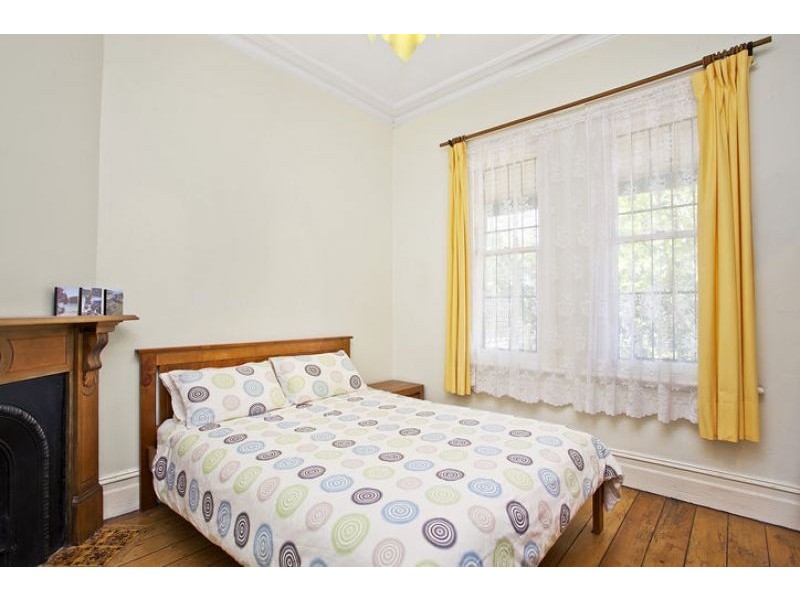 132 Erskineville Road, Erskineville NSW 2043