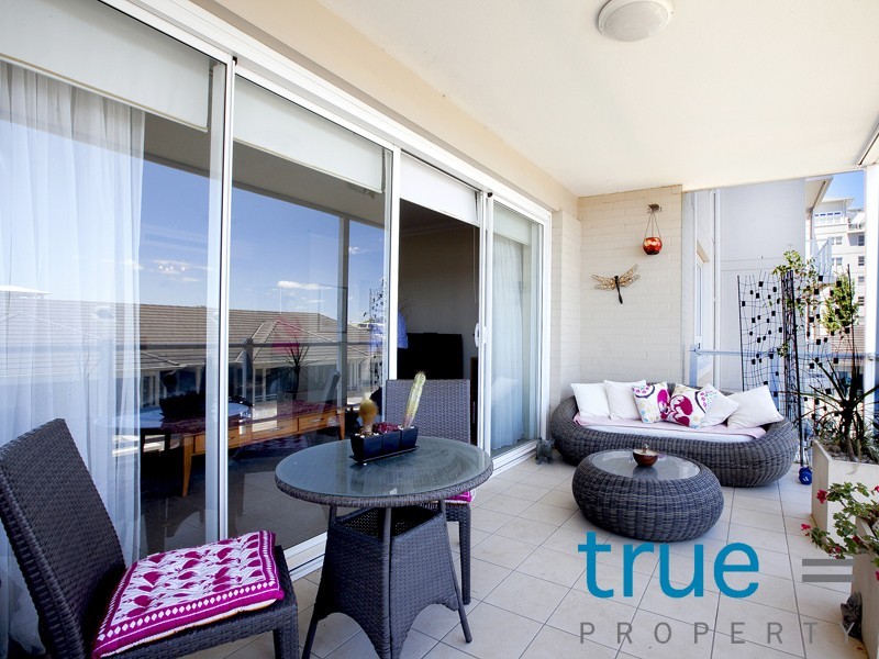 42/5 Woodlands Ave, Breakfast Point NSW 2137