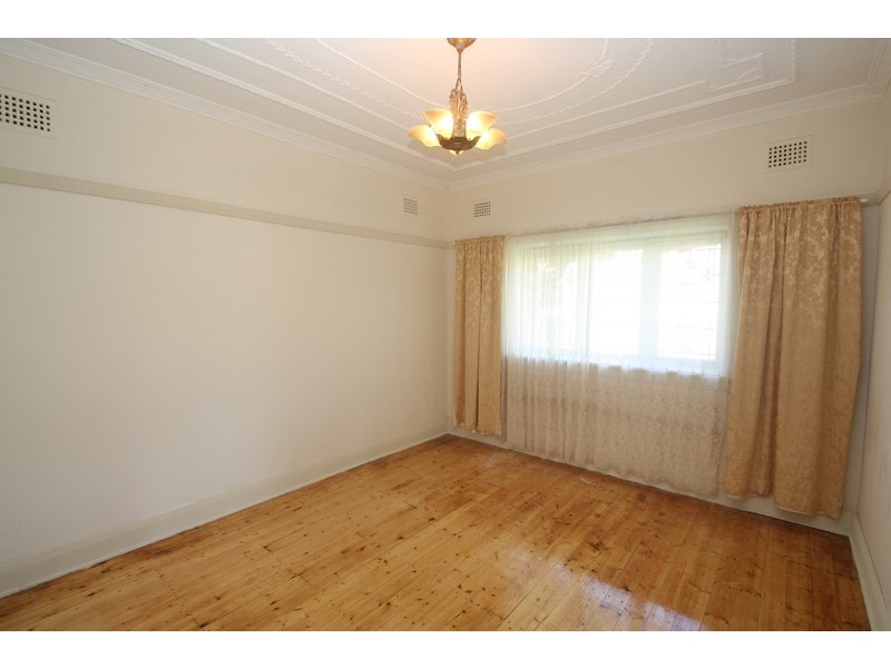 41 Hamel Crescent, Earlwood NSW 2206