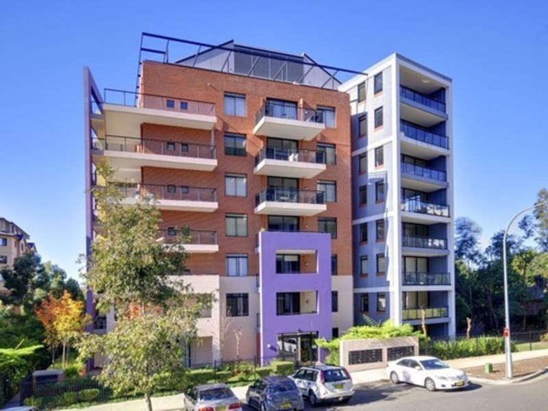 2705/32-36 Orara Street, Waitara NSW 2077